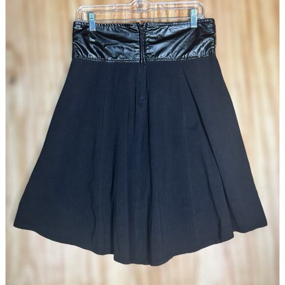 Tripp NYC Y2K Black High Low Skirt Faux Leather Buckle Goth Punk Grunge Emo Sz M - Picture 5 of 9